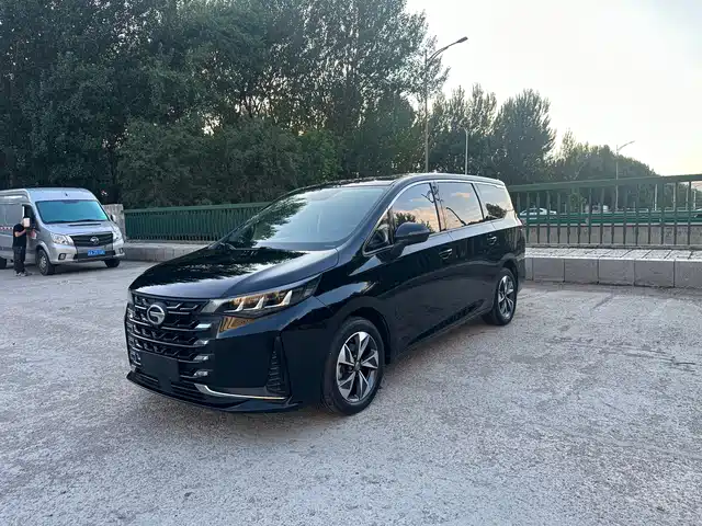 Trumpchi M6 PRO 270T, Люкс, автомат