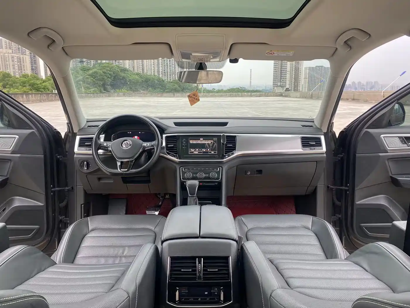 Volkswagen Teramont 2020 380TSI 4WD Luxury Edition China VI фото 11