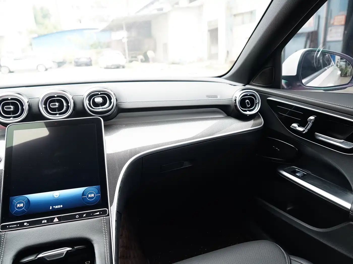 Mercedes-Benz C-Class 2024 C 260 L Sport фото 13