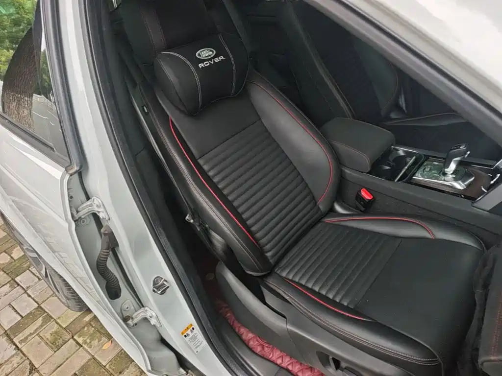 Фото 25 - Land Rover Discovery Sport