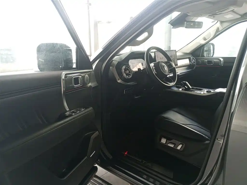 Tank 400 New Energy 2024 Hi4-T Off-Road Edition фото 13