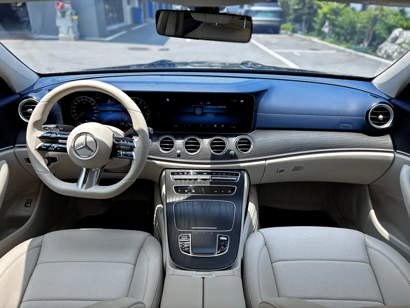 Mercedes-Benz E-Class 2022 E 300 L Sport Luxury фото 9