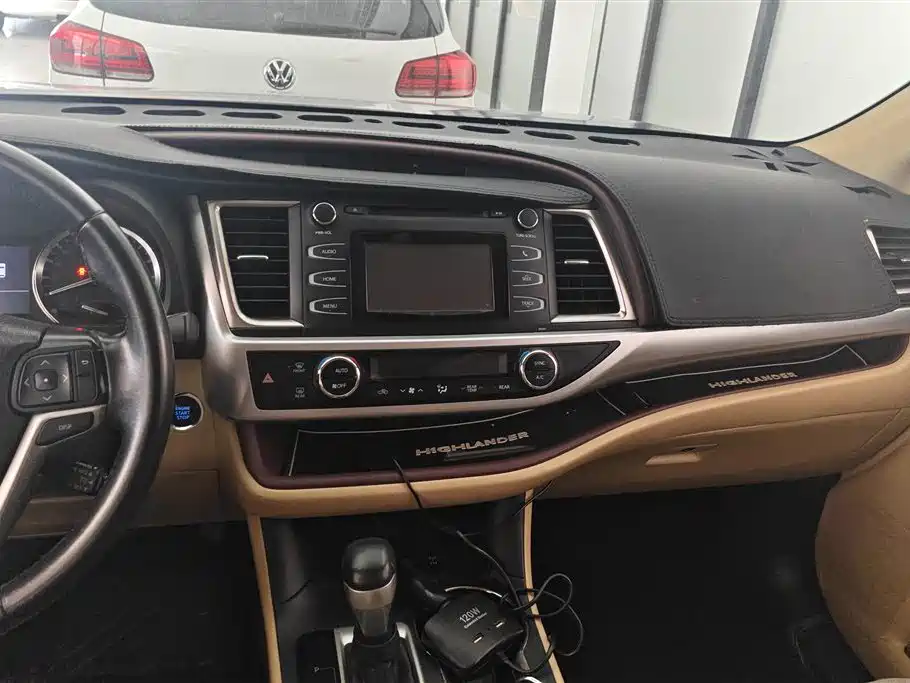 Toyota Highlander 2015 2.0T AWD Luxury Edition 7-seater фото 13