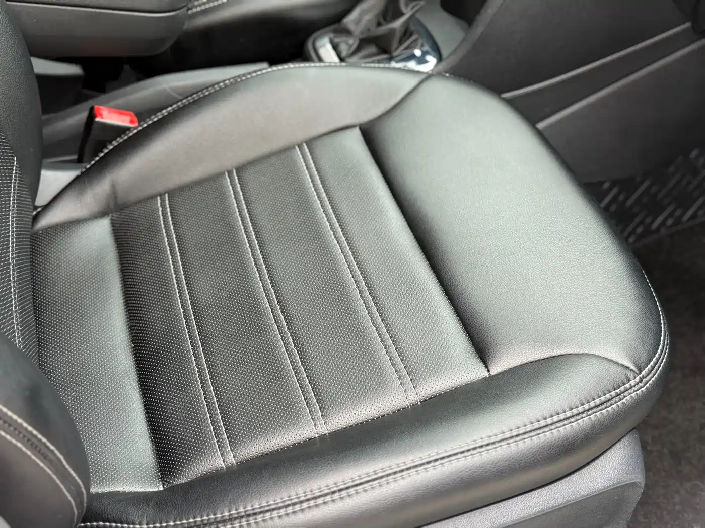 Volkswagen Polo 2013 1.4L Automatic Comfort Edition фото 11