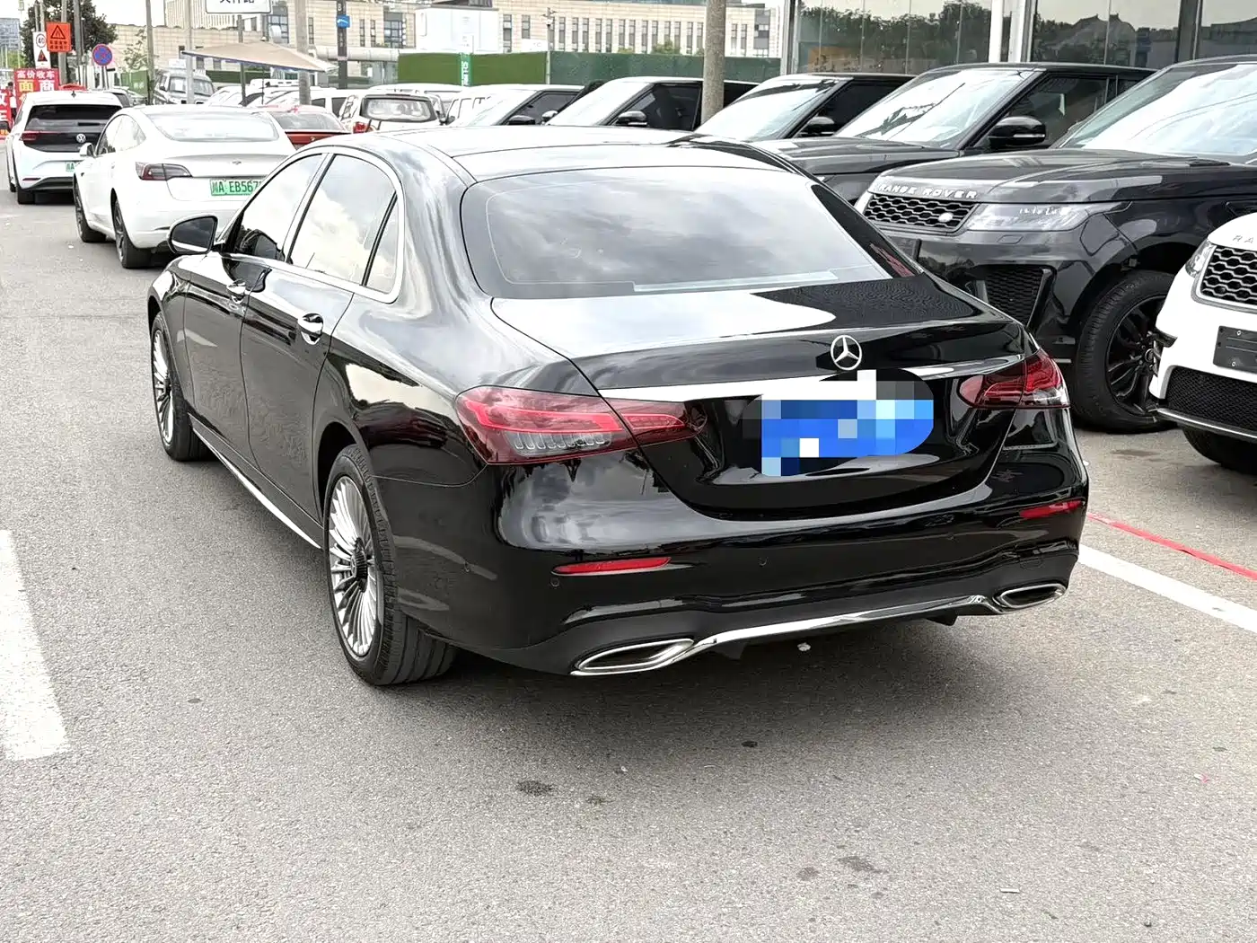 MERCEDES-BENZ E CLASS