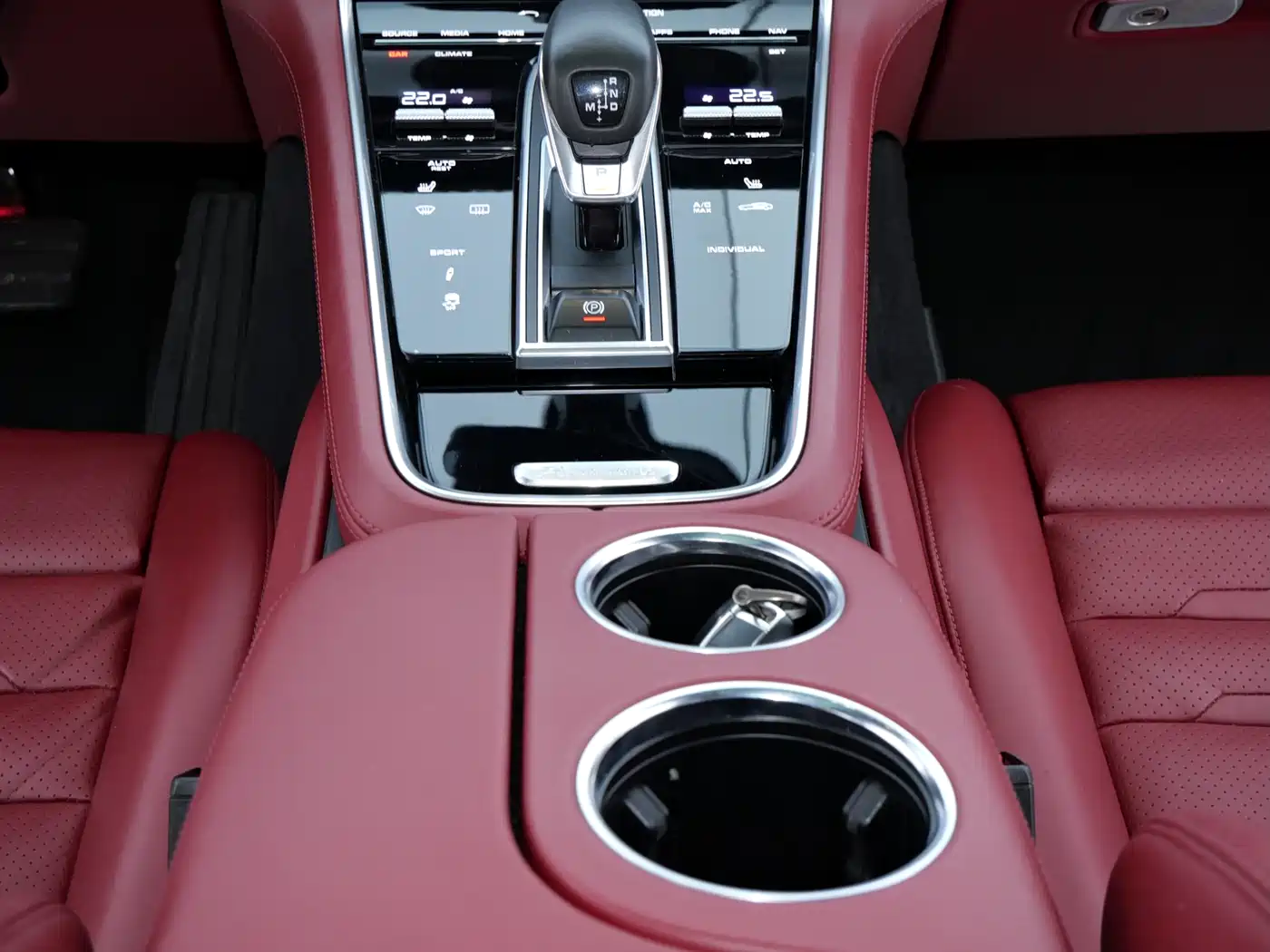 Porsche Panamera 2017 Panamera 3.0T фото 10