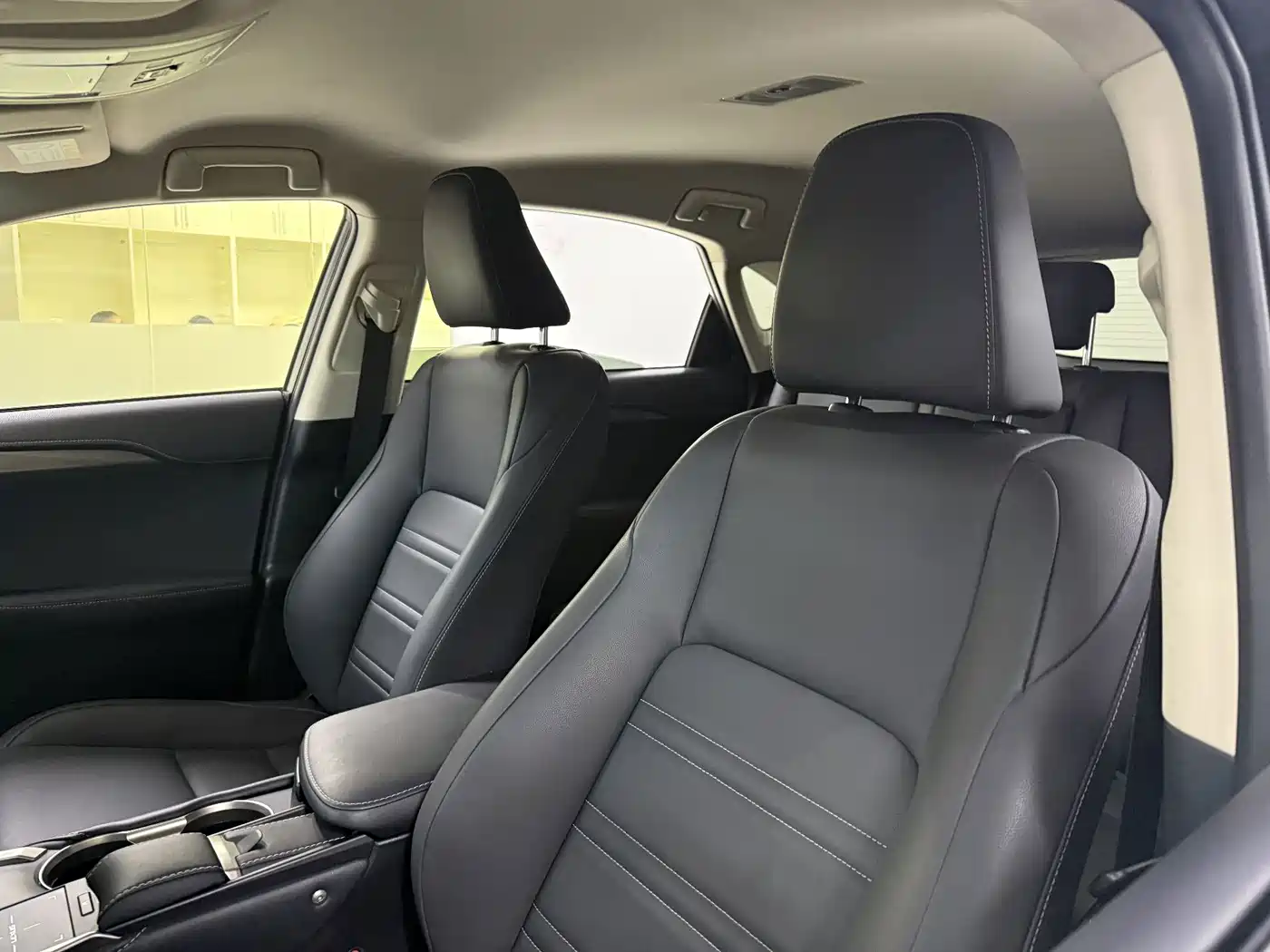 Photo 12 - Lexus NX