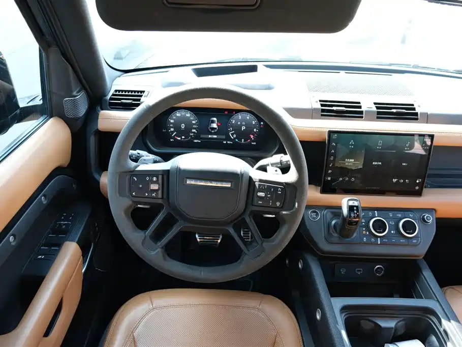 Land Rover Defender 2024 110 5.0T V8 фото 22