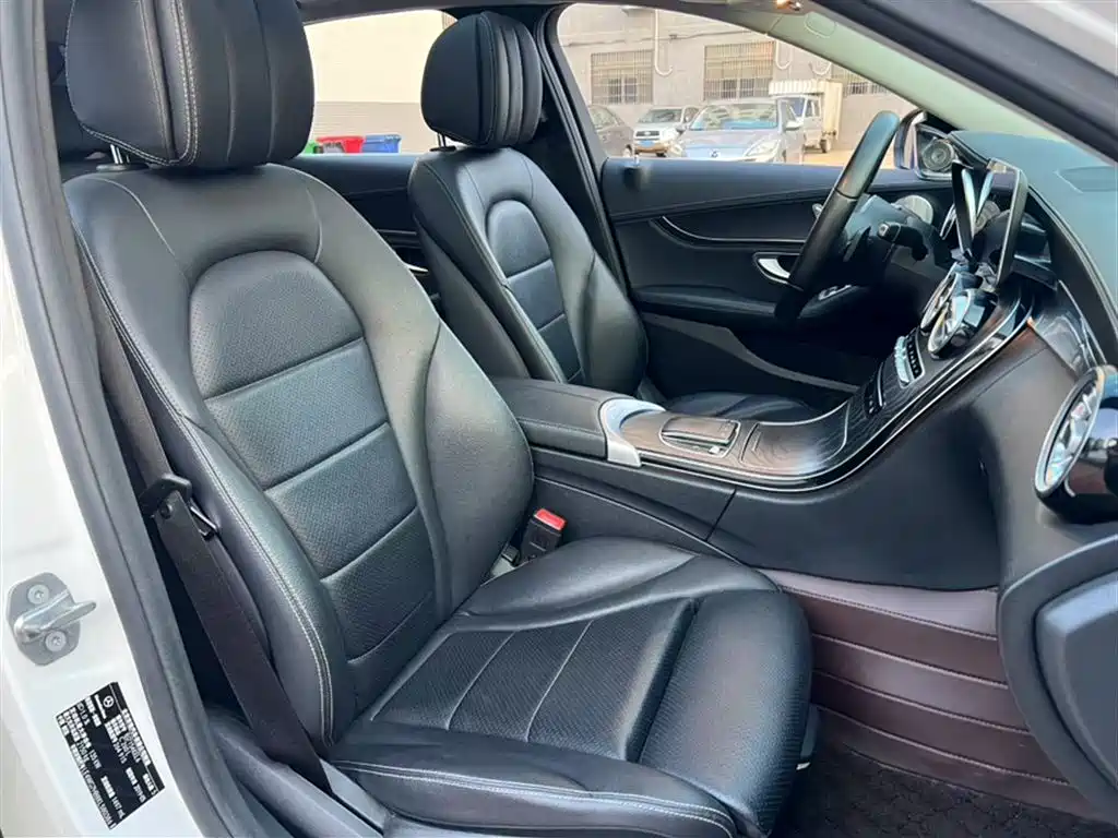 Mercedes-Benz C-Class 2019 Facelift C 260 L Sport фото 12