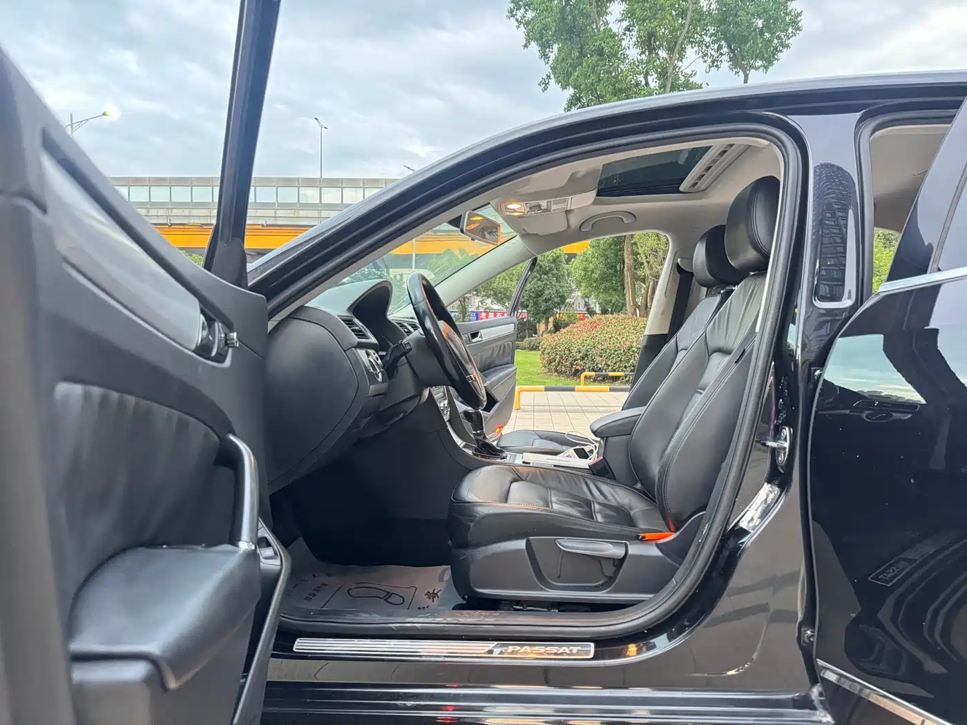 Volkswagen Passat 2013 1.8TSI DSG Yuzun фото 13
