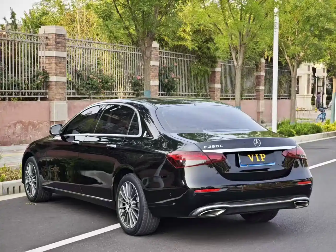 Mercedes-Benz E-Class 2021 E 260 L фото 7