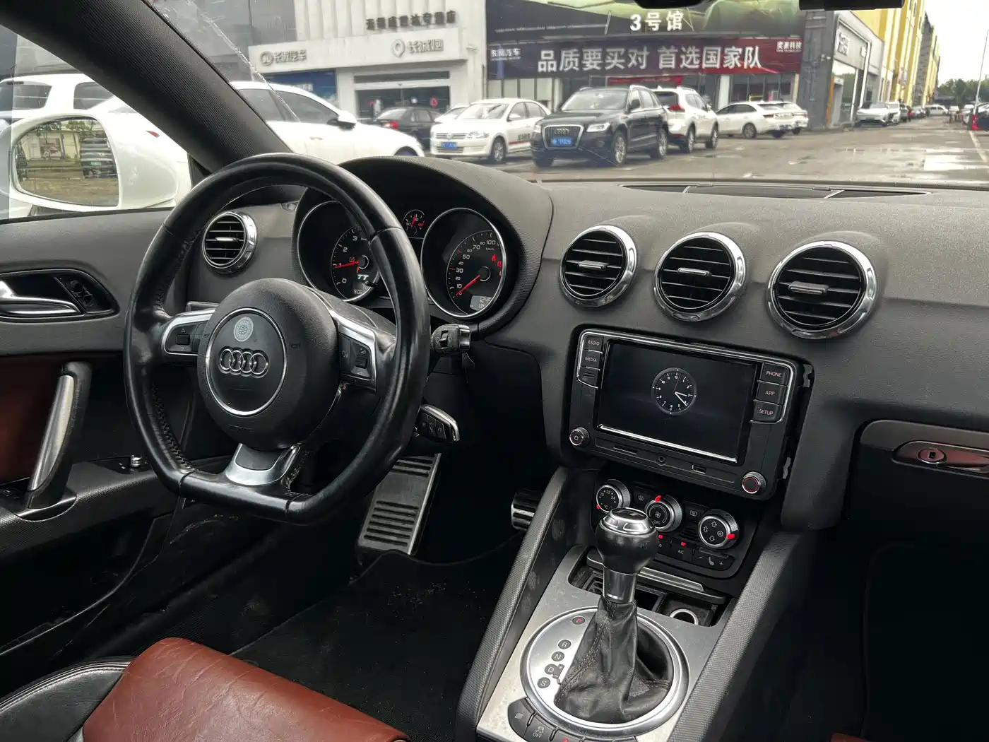 Фото 9 - Audi TT