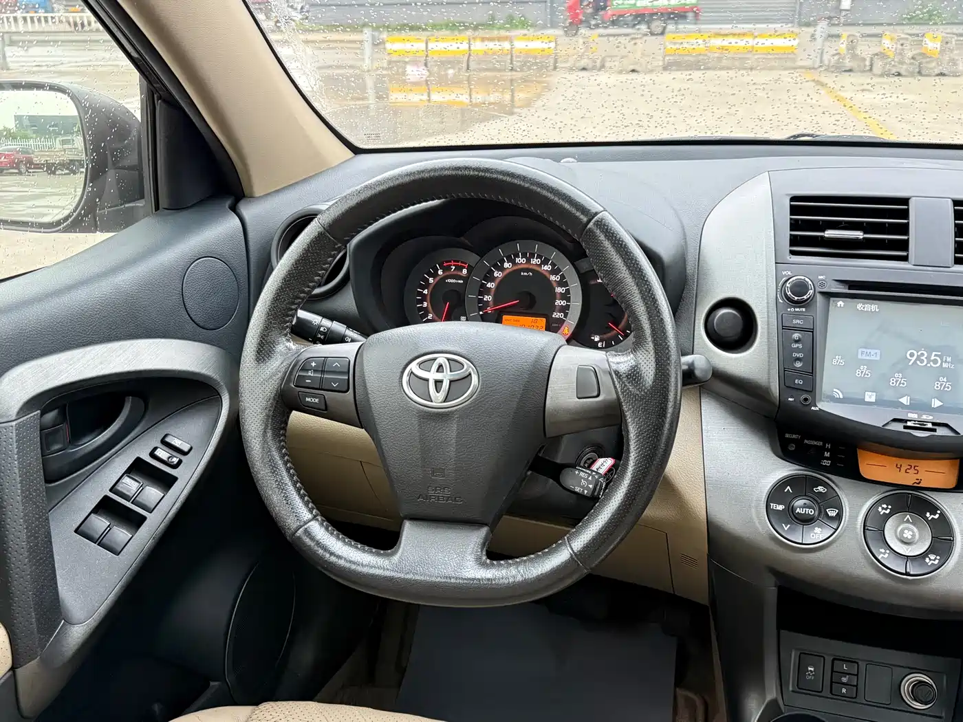 Toyota RAV4 Rongfang 2013 Special Edition 2.0L Auto Elite фото 13
