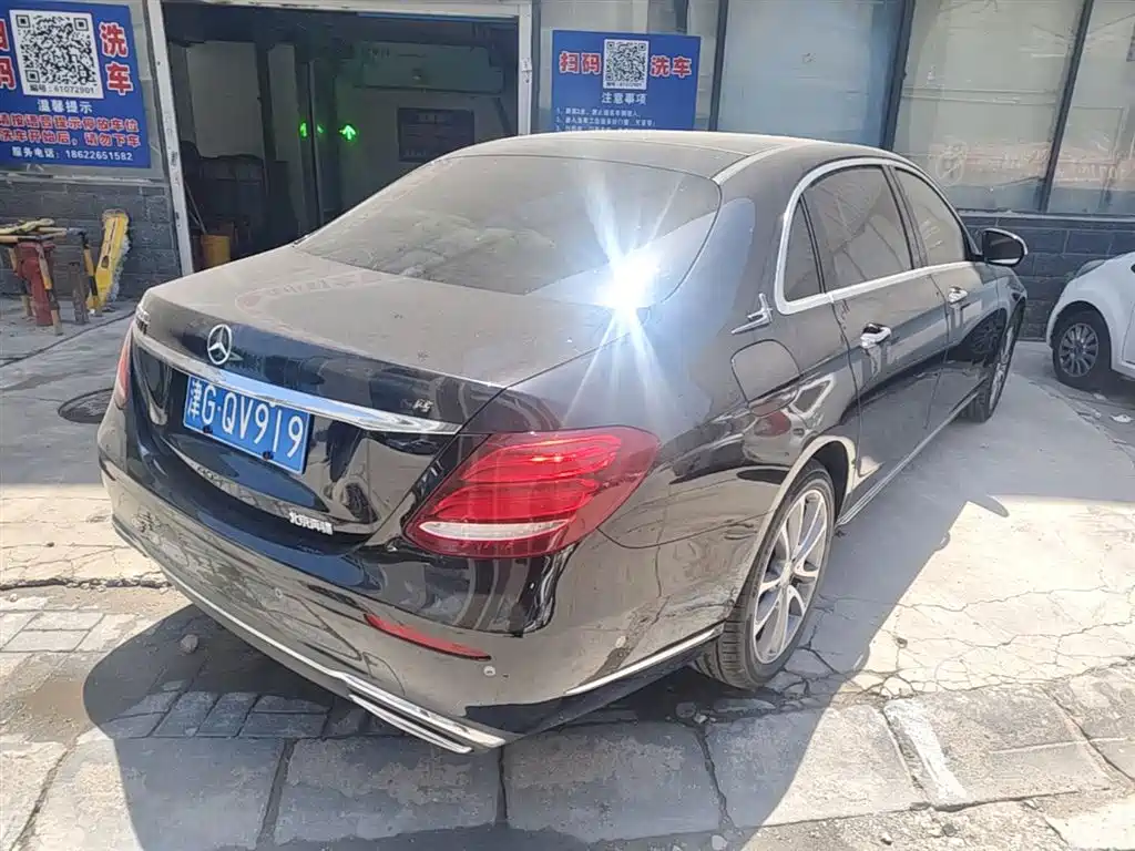Mercedes-Benz E-Class 2016 E 300 L Fashion Type фото 12
