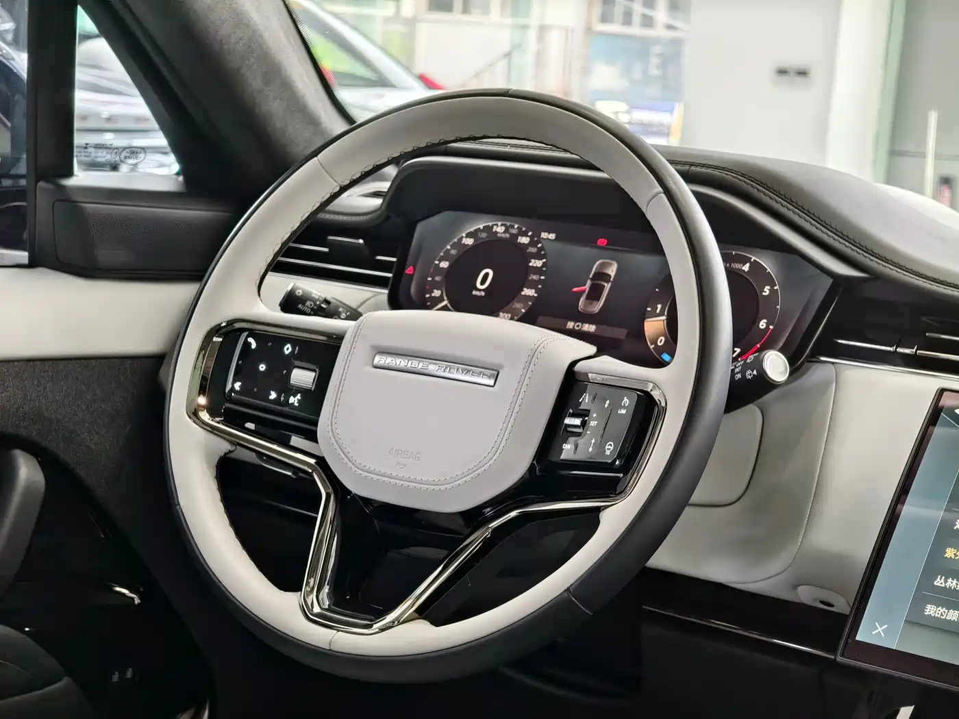 Land Rover Range Rover Sport 2023 400PS Launch Edition фото 12