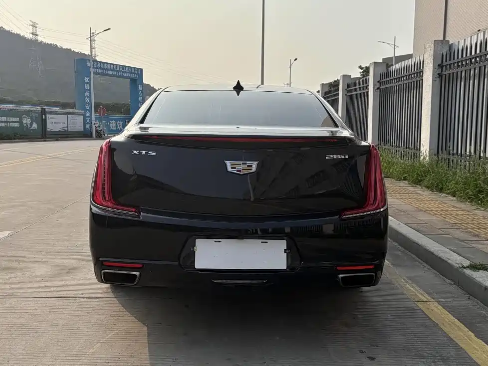 Cadillac XTS 2018 28T Elite фото 8