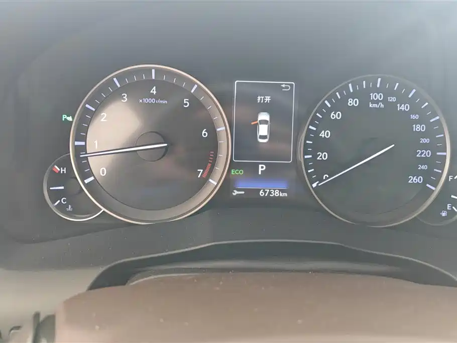 Lexus ES 2015 200 Elite Edition фото 14