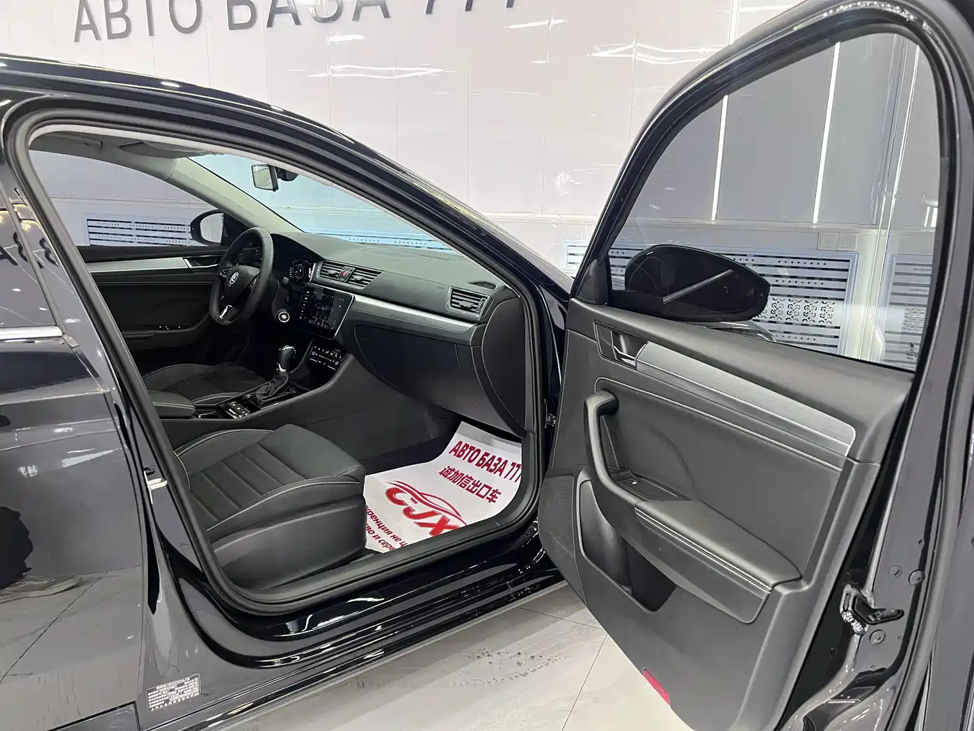 Škoda Superb 2024 2023 TSI280 DSG Premium Edition