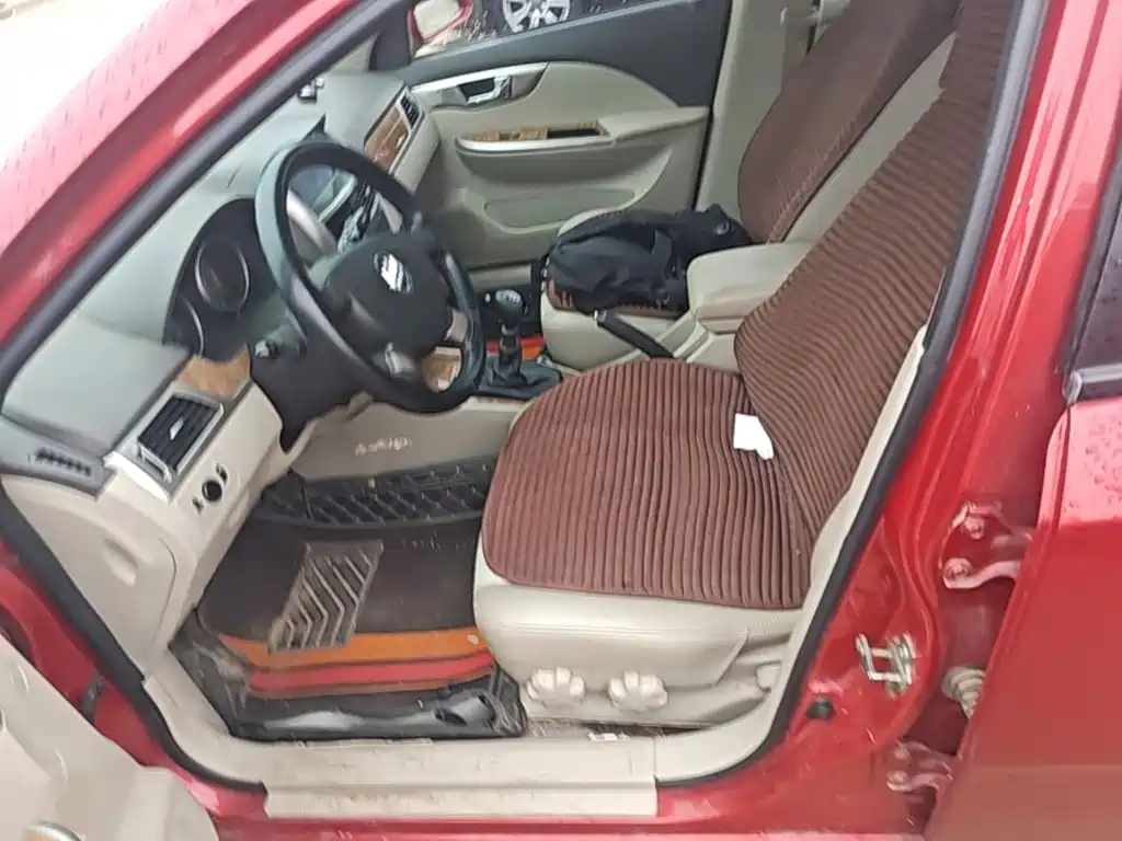 Фото 15 - Buick Excelle
