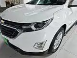 Фото 24 - Chevrolet Equinox