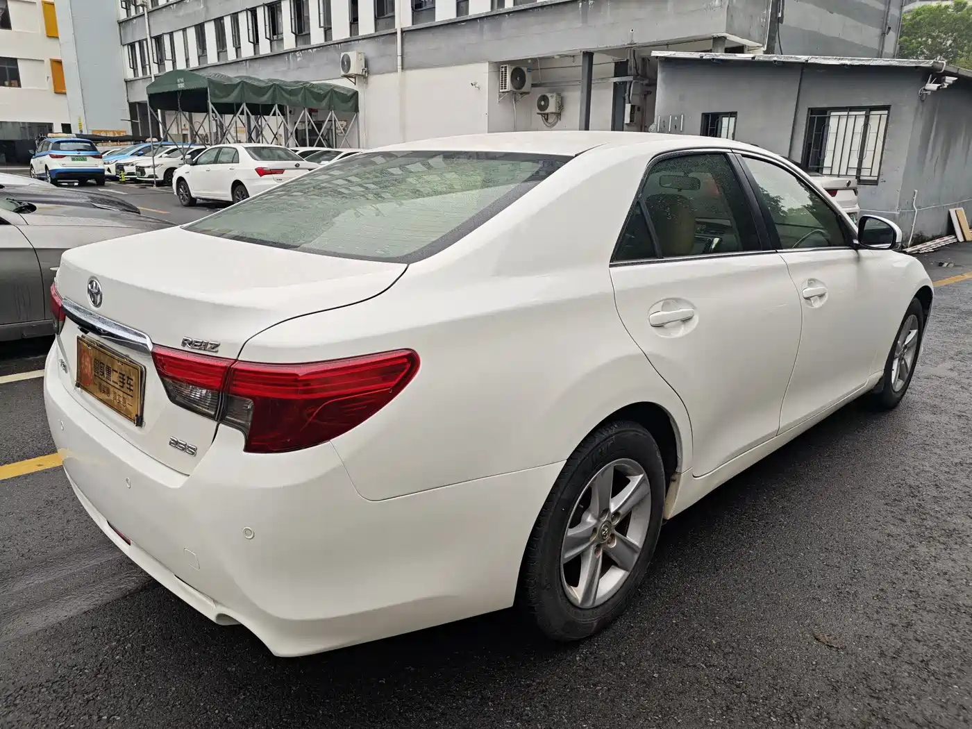 Toyota Reiz 2013 2.5S Elite Edition фото 5