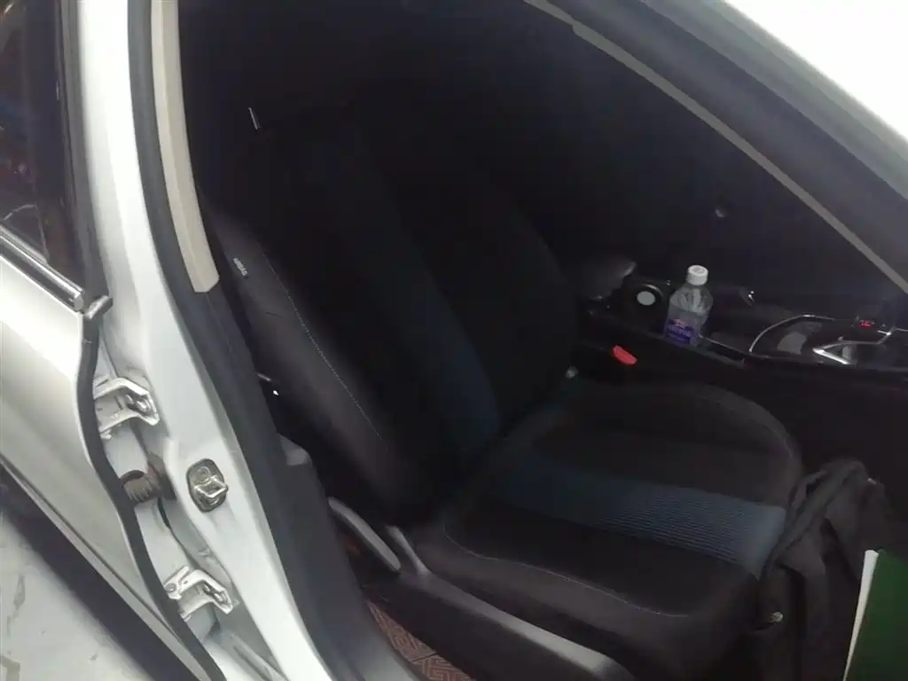 Peugeot 308 2019 230THP Automatic Luxury Edition China VI фото 25