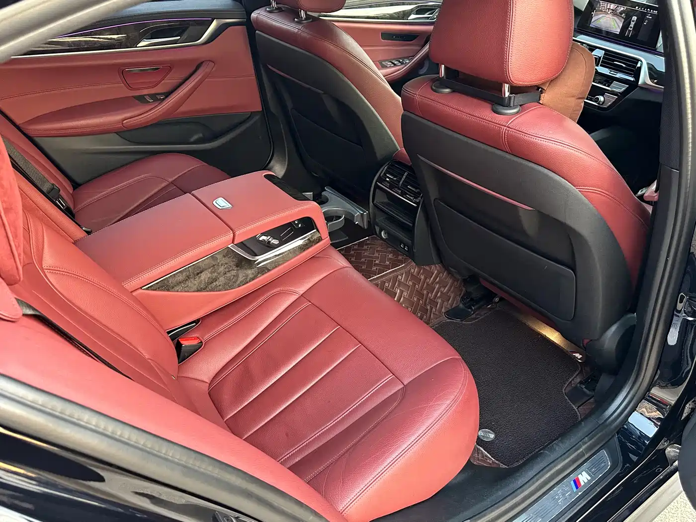 BMW 5 Series 2020 530Li Leading M Sport Package фото 13
