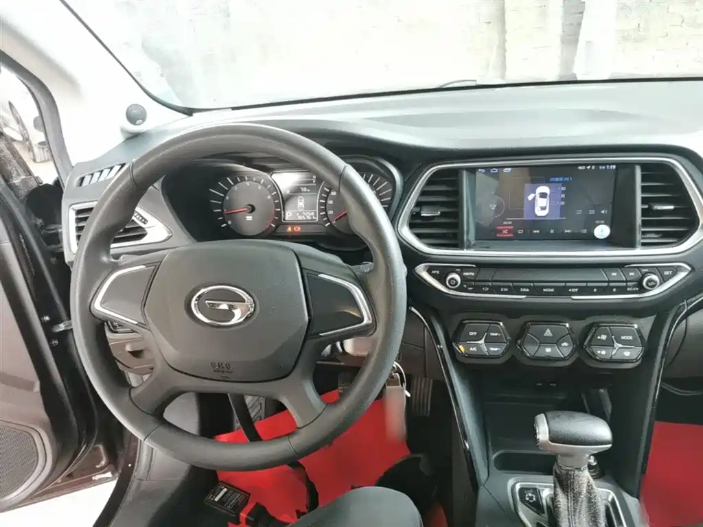 GAC Trumpchi Trumpchi GS4 2015 200T G-DCT Comfort Edition фото 10