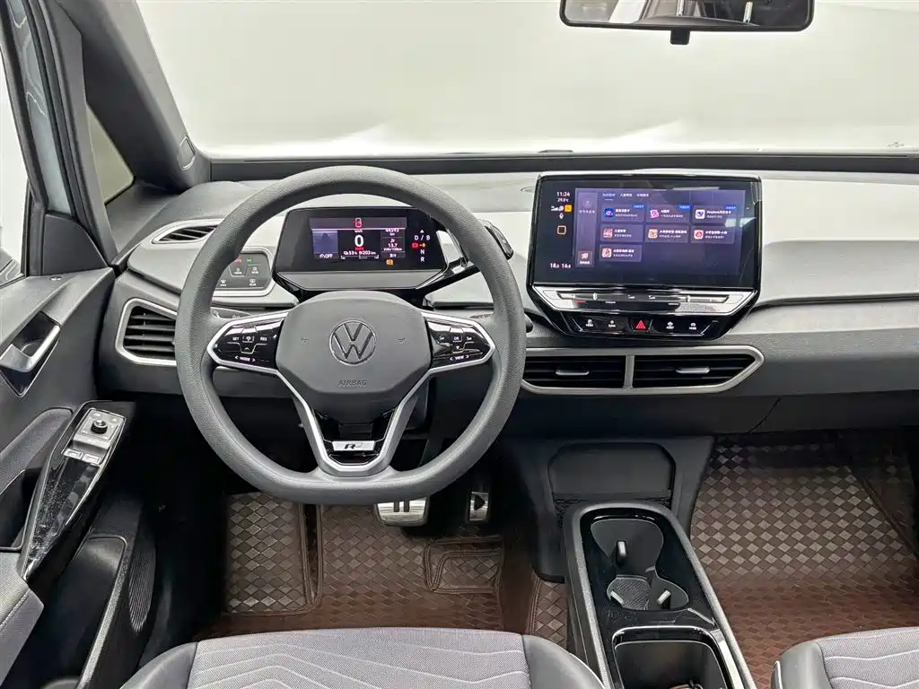 Volkswagen ID.3 2023 Upgraded Pure Intelligence Edition фото 18