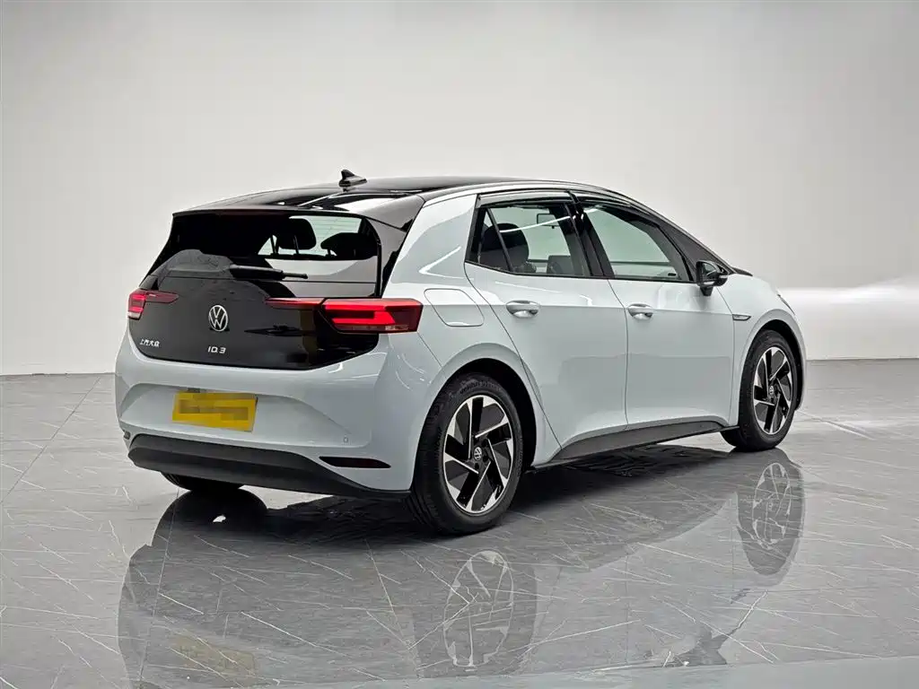 Volkswagen ID.3 2023 Upgraded Pure Intelligence Edition фото 6