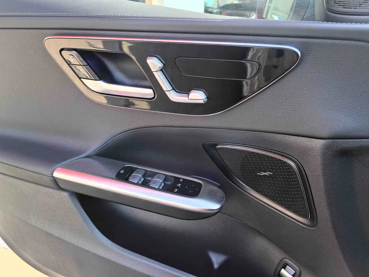 Mercedes-Benz C-Class 2024 Facelift C 260 L Sport фото 14
