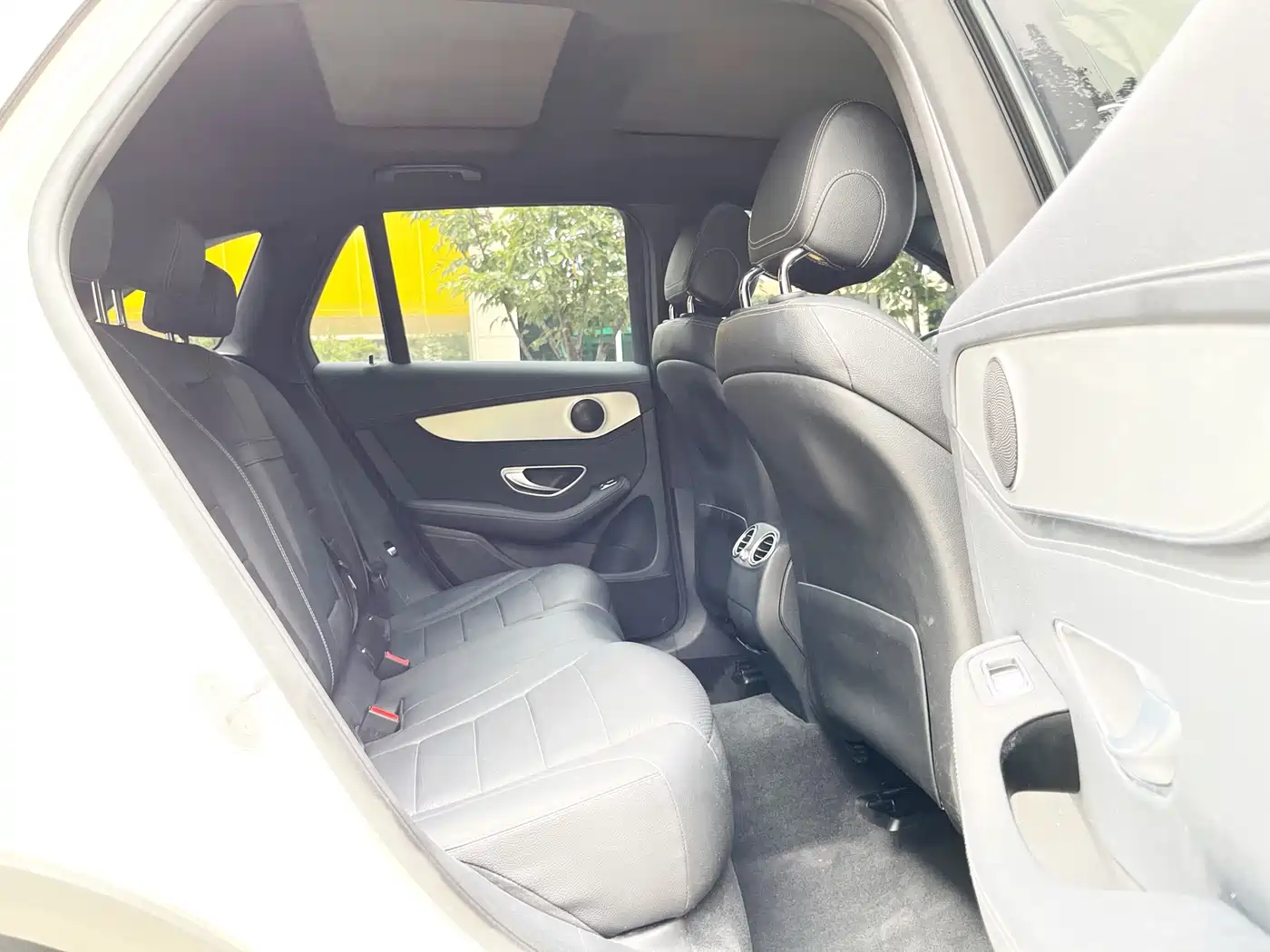 Mercedes-Benz GLC 2018 Facelift GLC 200 4MATIC фото 16