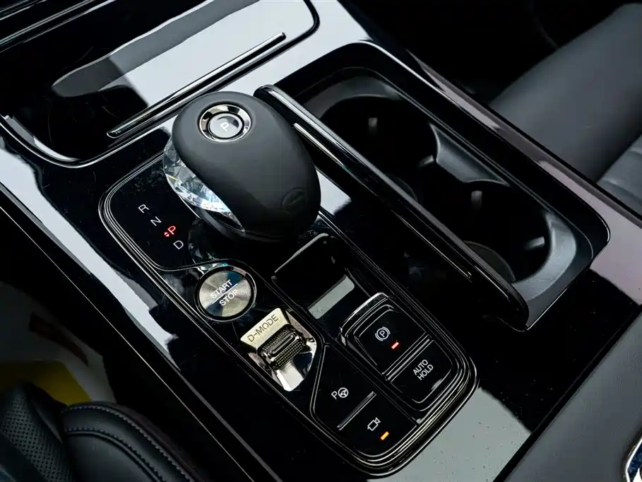 GAC Trumpchi Trumpchi M8 2024 Model Grandmaster Series 400T Pioneer Edition фото 28