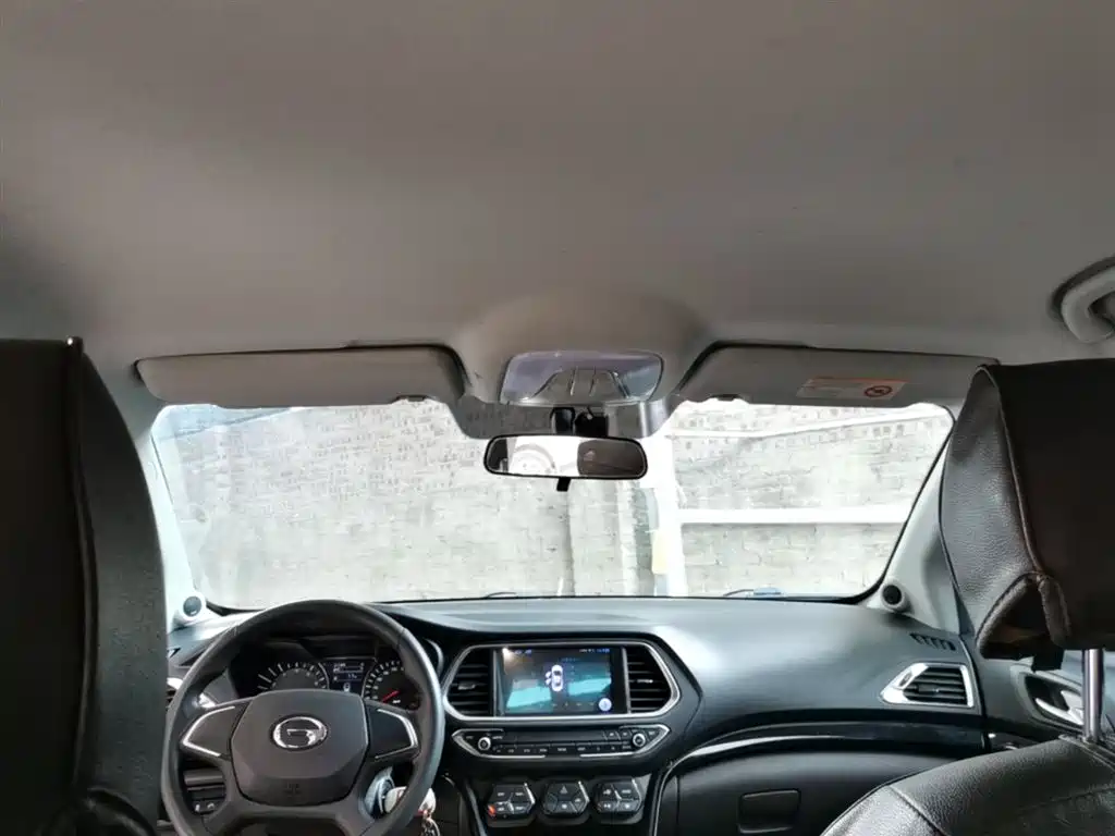 GAC Trumpchi Trumpchi GS4 2015 200T G-DCT Comfort Edition фото 18