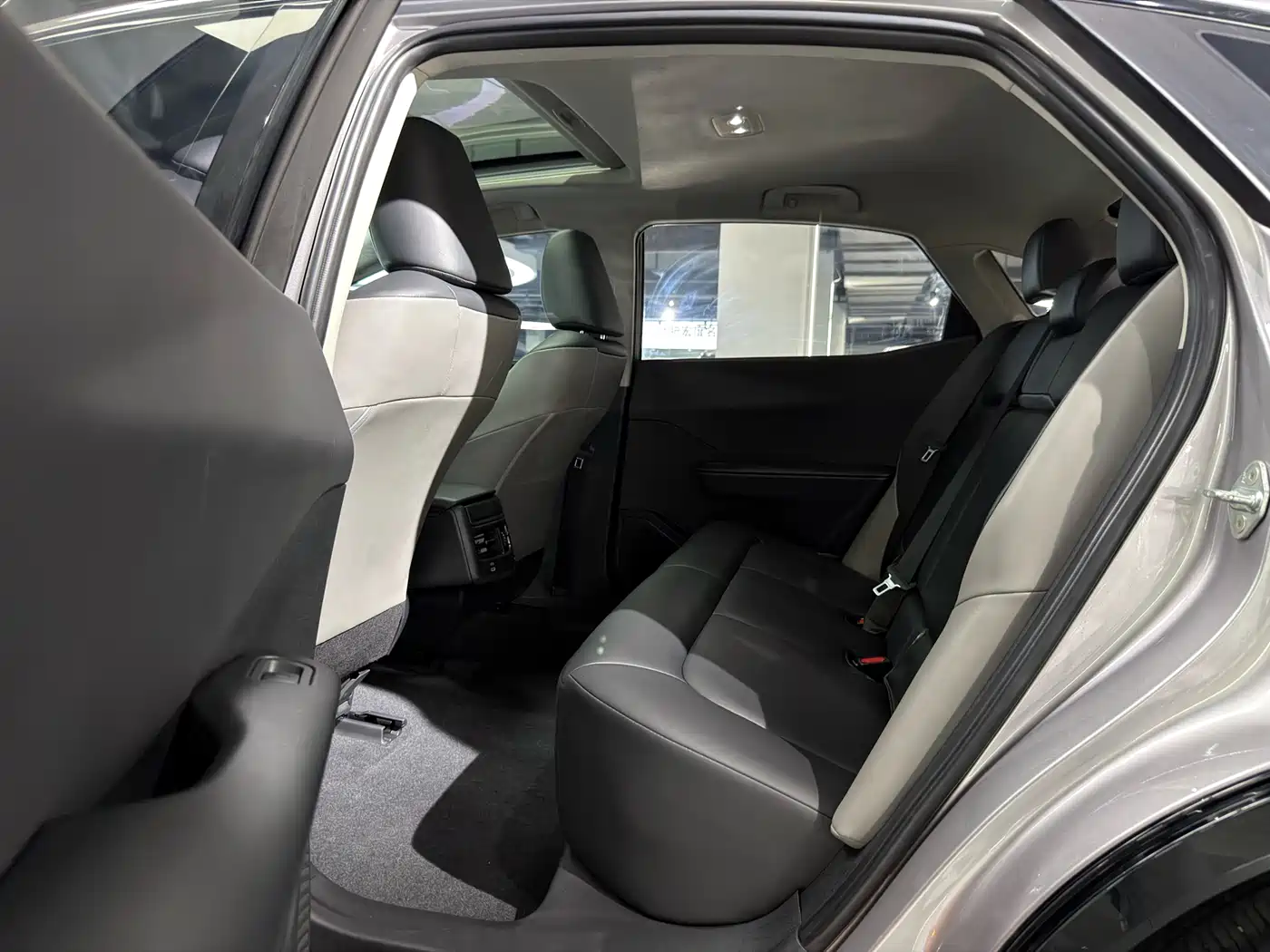 Toyota bZ3 2024 517km Elite PRO фото 14