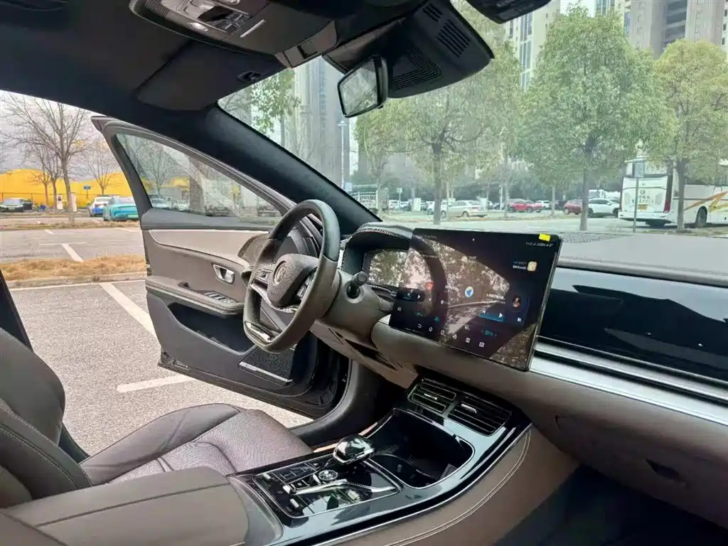 BYD Han 2020 EV Extended Range Luxury фото 8