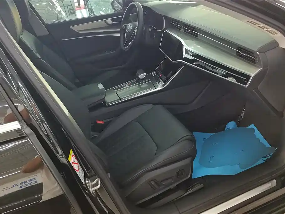 Audi A6L 2020 40 TFSI Luxury Elegance фото 8