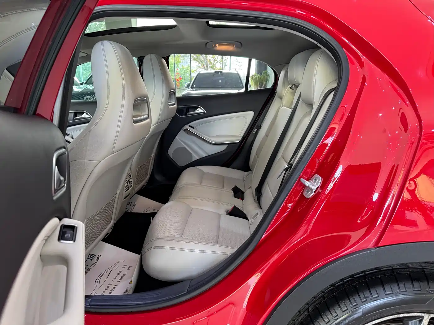 Mercedes-Benz GLA 2016 GLA 220 4MATIC Fashion фото 10