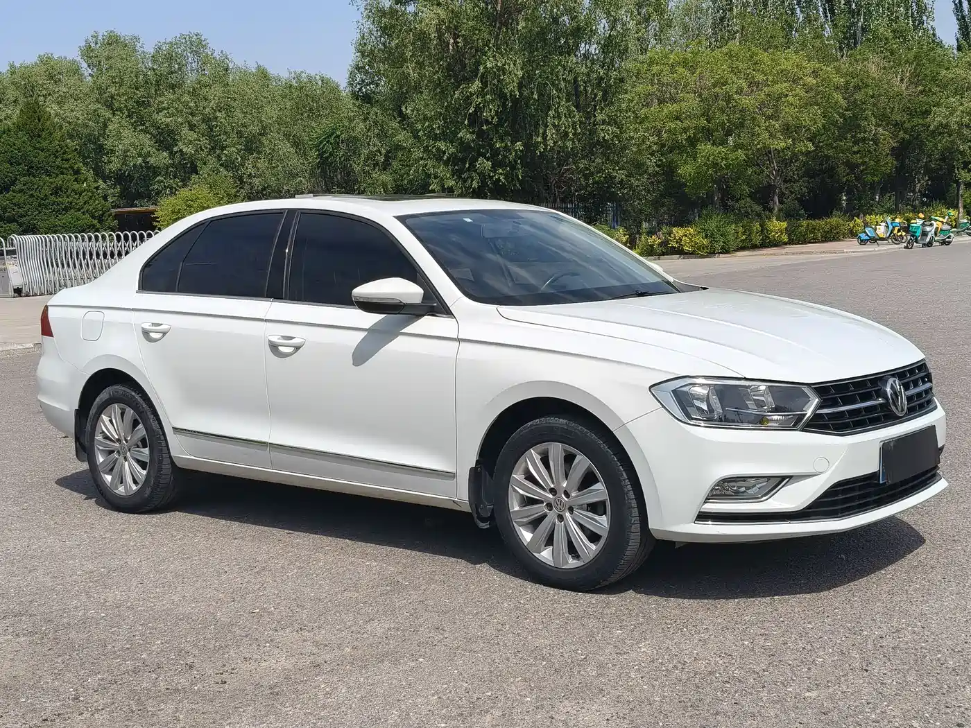 Volkswagen Bora 2016 Model 1.6L Automatic Comfort фото 3