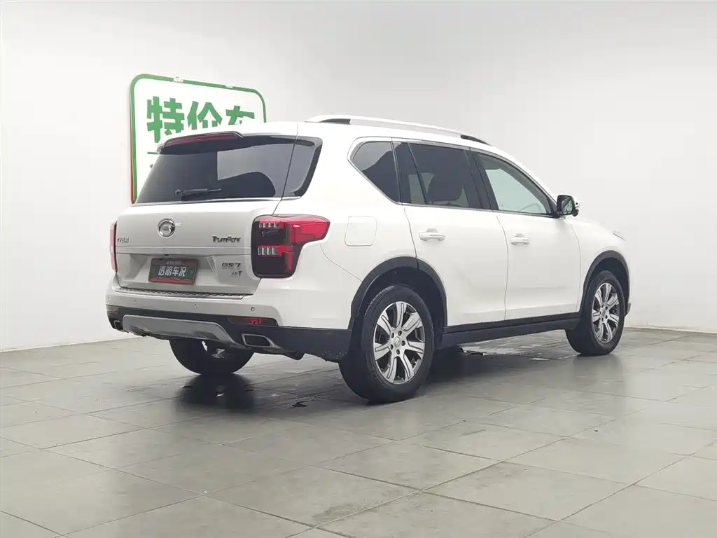 GAC Trumpchi Trumpchi GS7 2017 320T 2WD Luxury Smart Connect фото 2