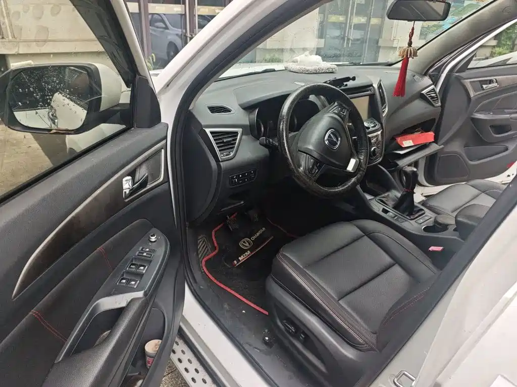 Changan CS75 2015 2014 2.0L Manual Leading (China IV)