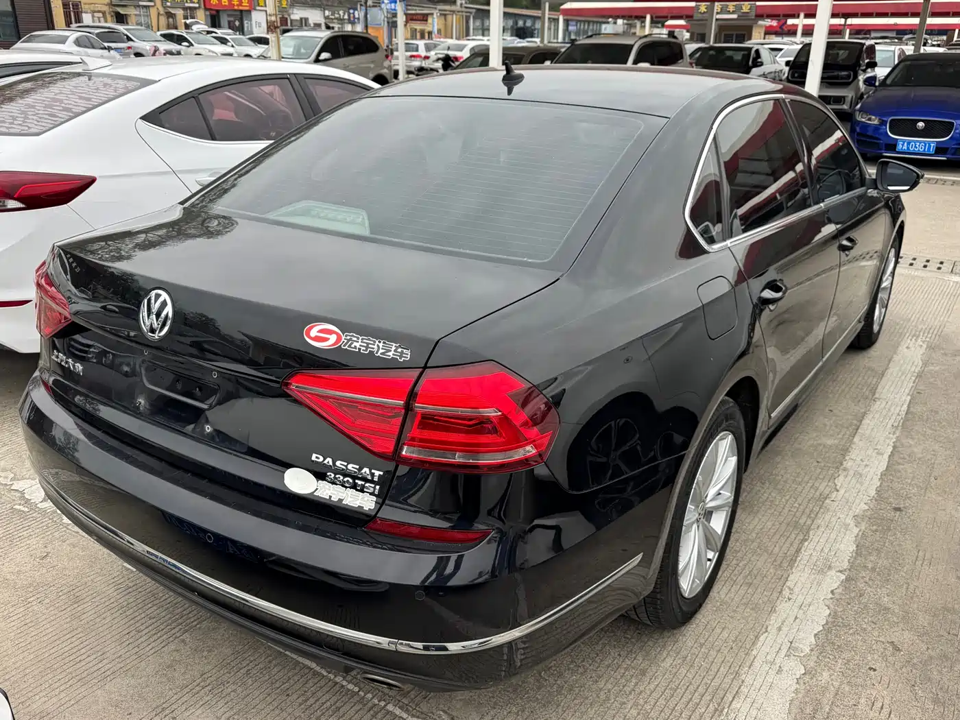 Volkswagen Passat 2017 330TSI DSG Prestige фото 2