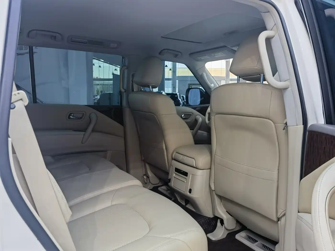 Nissan Patrol 2018 4.0L Flagship фото 12