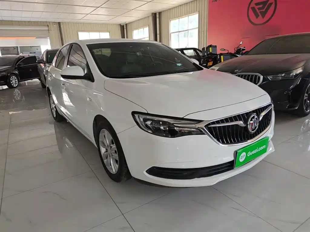 Buick Excelle 2021 Exemplar 1.5L Auto Elite фото 4