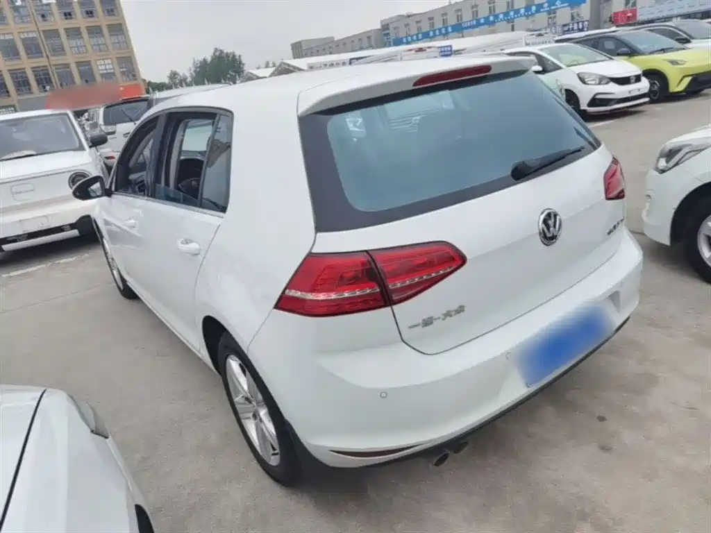 Volkswagen Golf 2015 1.4TSI Automatic Comfort фото 23