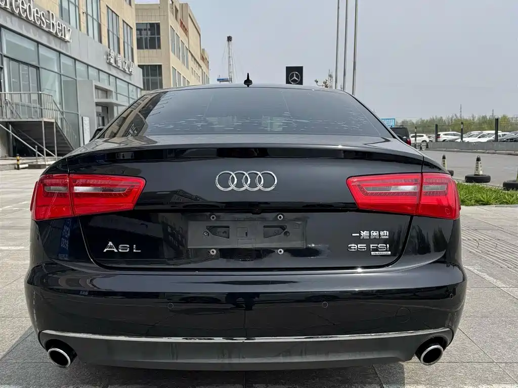 Audi A6L 2015 35 FSI quattro Comfort фото 5