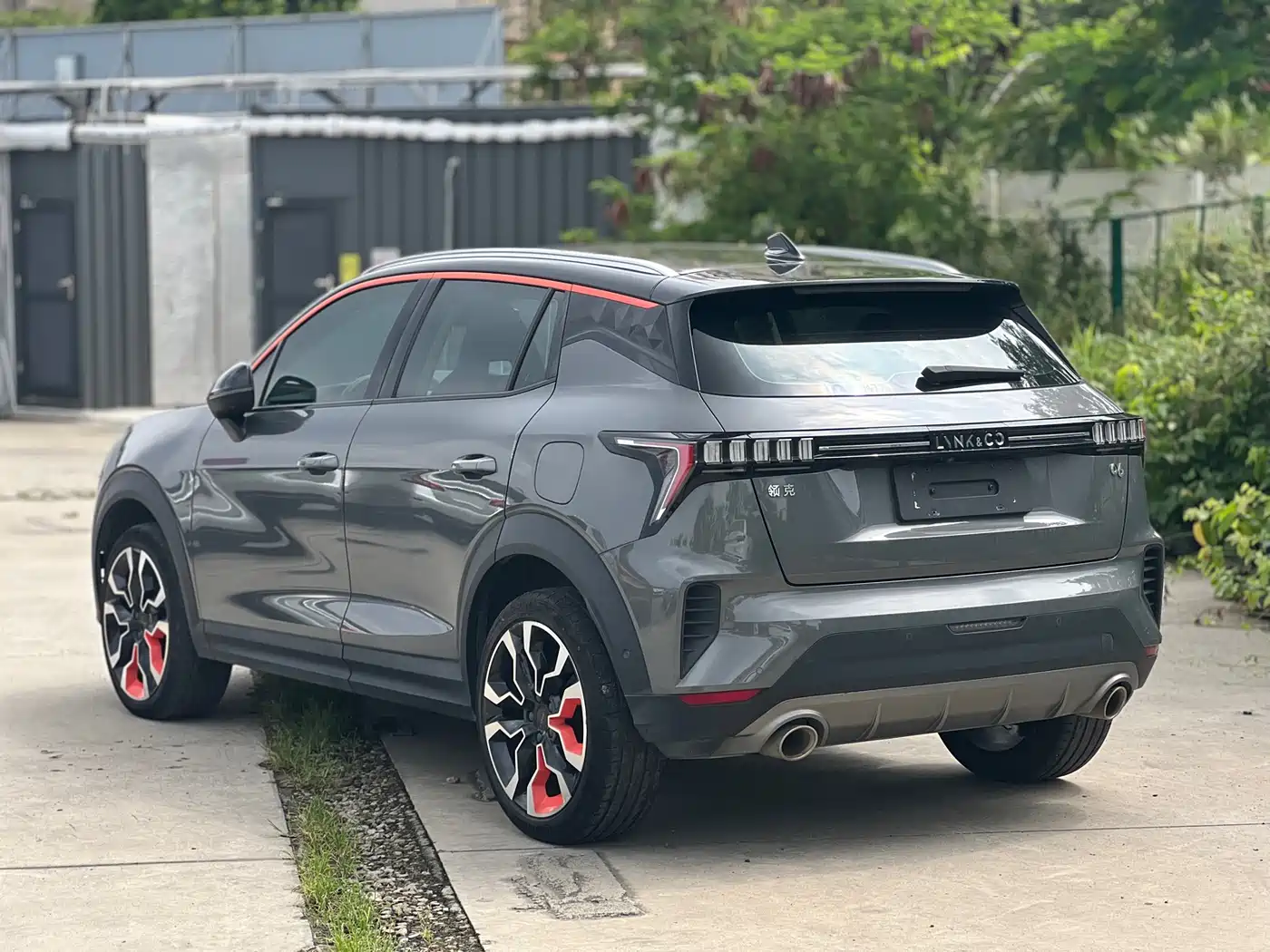Lynk & Co 06 2020 1.5T Halo фото 8