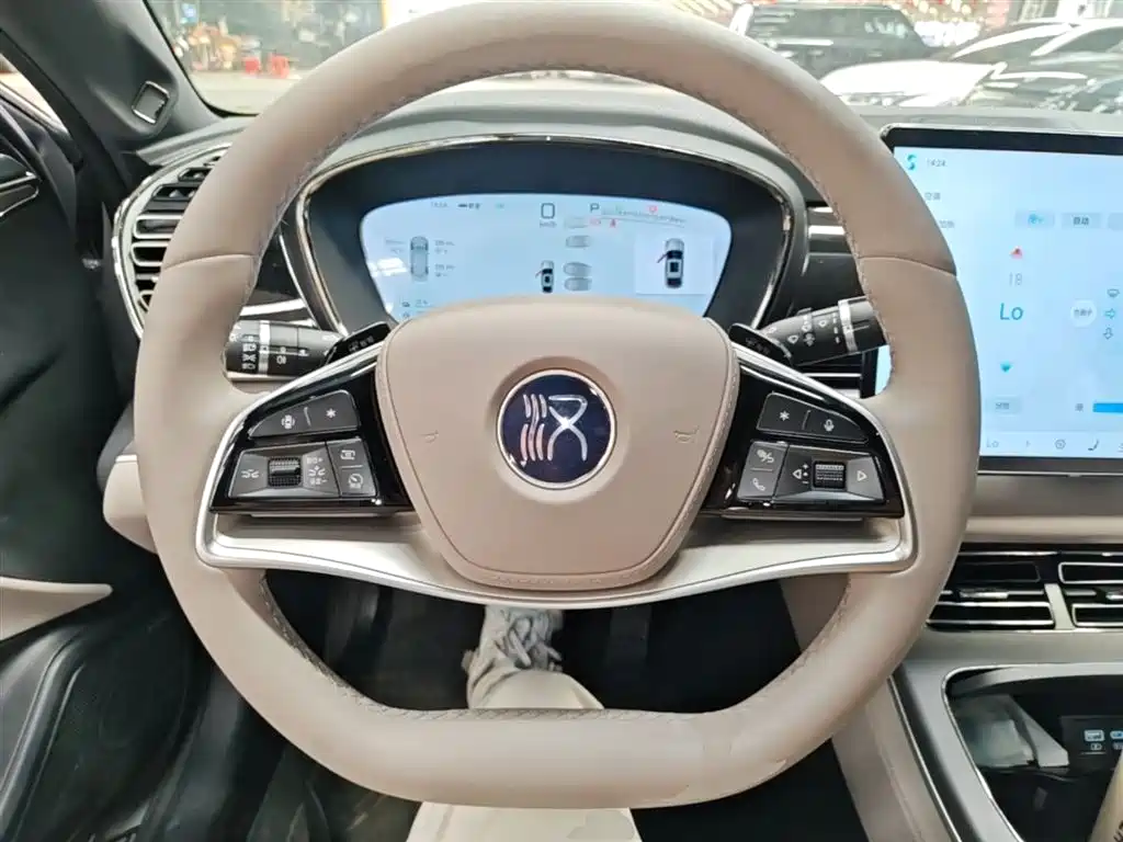 BYD Han 2025 DM-i Smart Driving Edition 125KM LiDAR Flagship фото 11