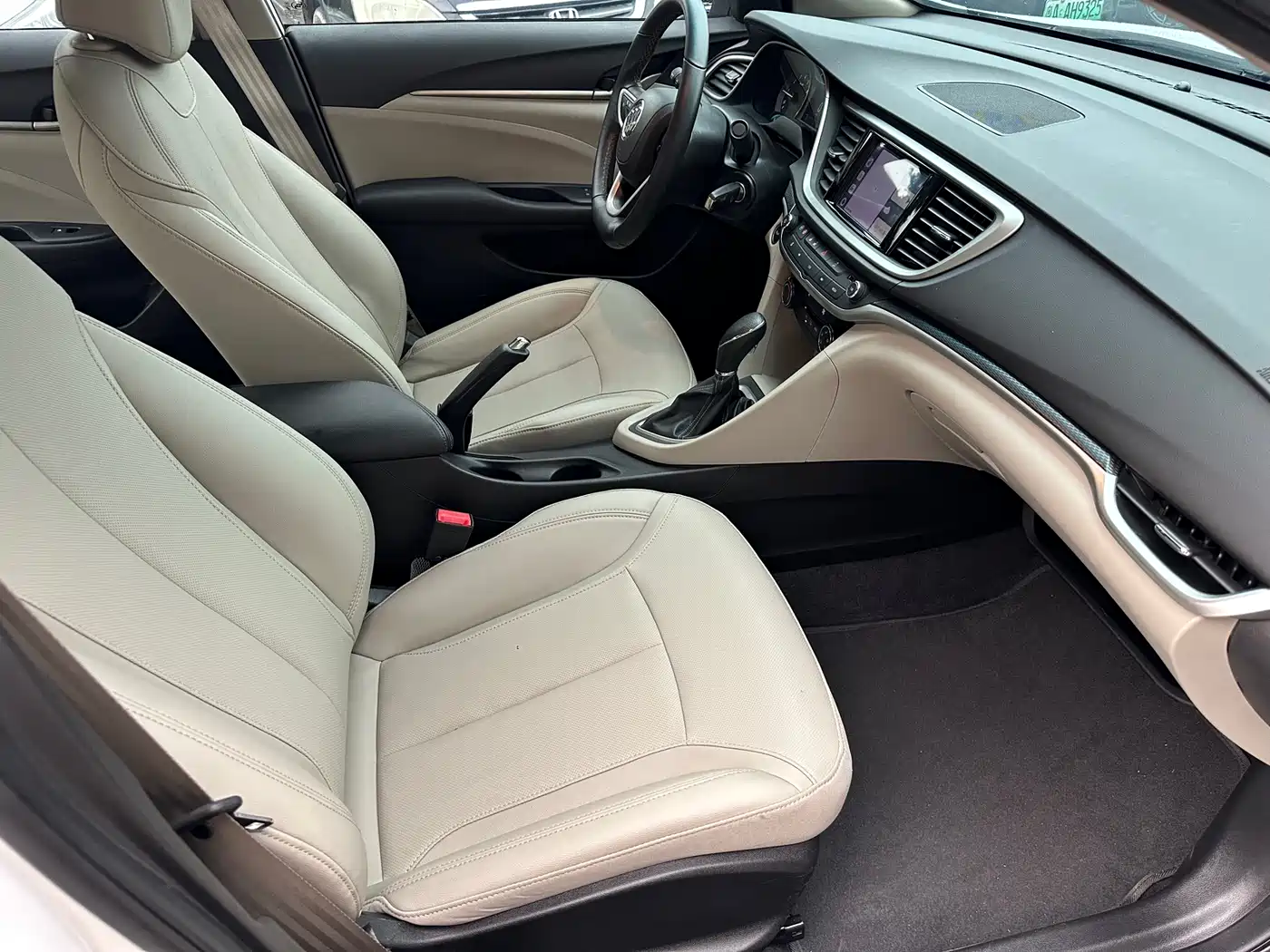 Buick Excelle 2021 Exemplar 1.5L Auto Elite фото 4
