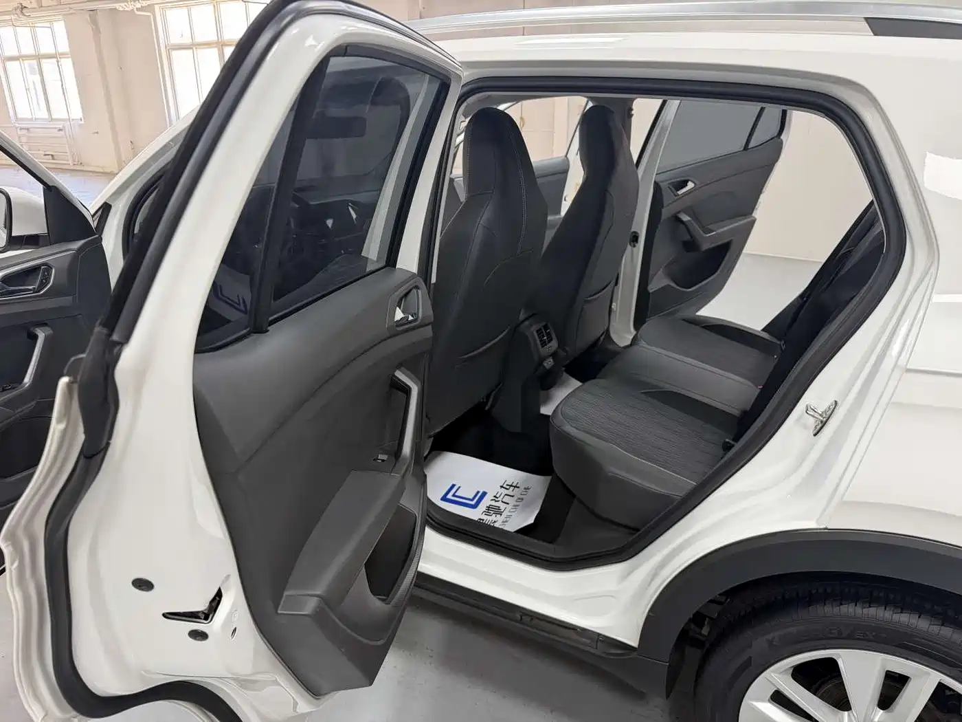 Volkswagen T-Cross 2021 280TSI DSG Comfort Edition фото 12